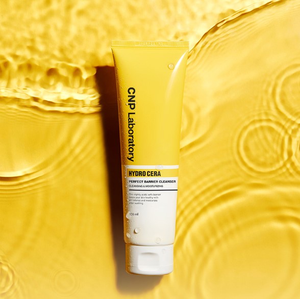 CNP leicht säurehaltige Feuchtigkeitscreme für die Hautbarriere Hydrocera Perfect Barrier Cleanser 120ml