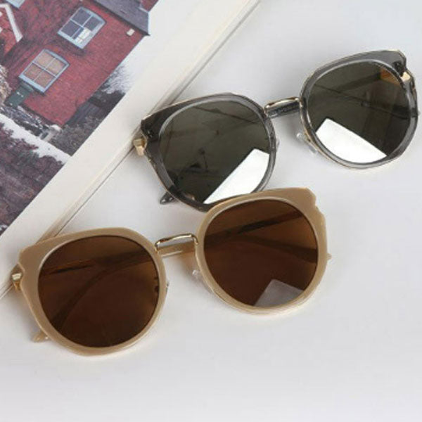 Irene Gray 2 Cats Eye Horn Frame Sunglasses