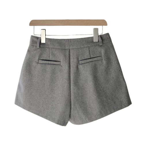 Peter And Wendy Proto Wool Short Pants