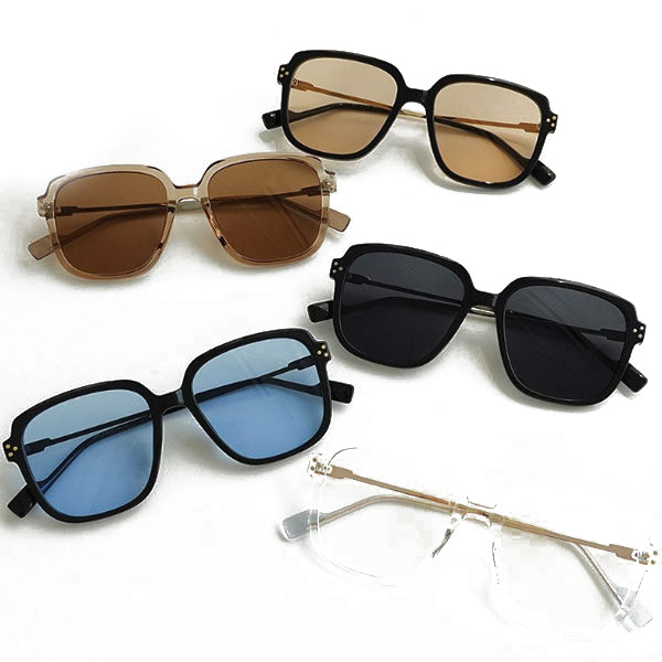 Right Now Retro Big Square Horned Sunglasses for Men and Women