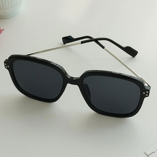 Right Now Retro Big Square Horned Sunglasses for Men and Women