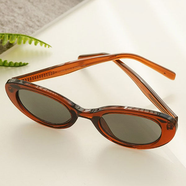 Right Now Round Tinted Unique Retro Horn Frame Sunglasses for Men and Women