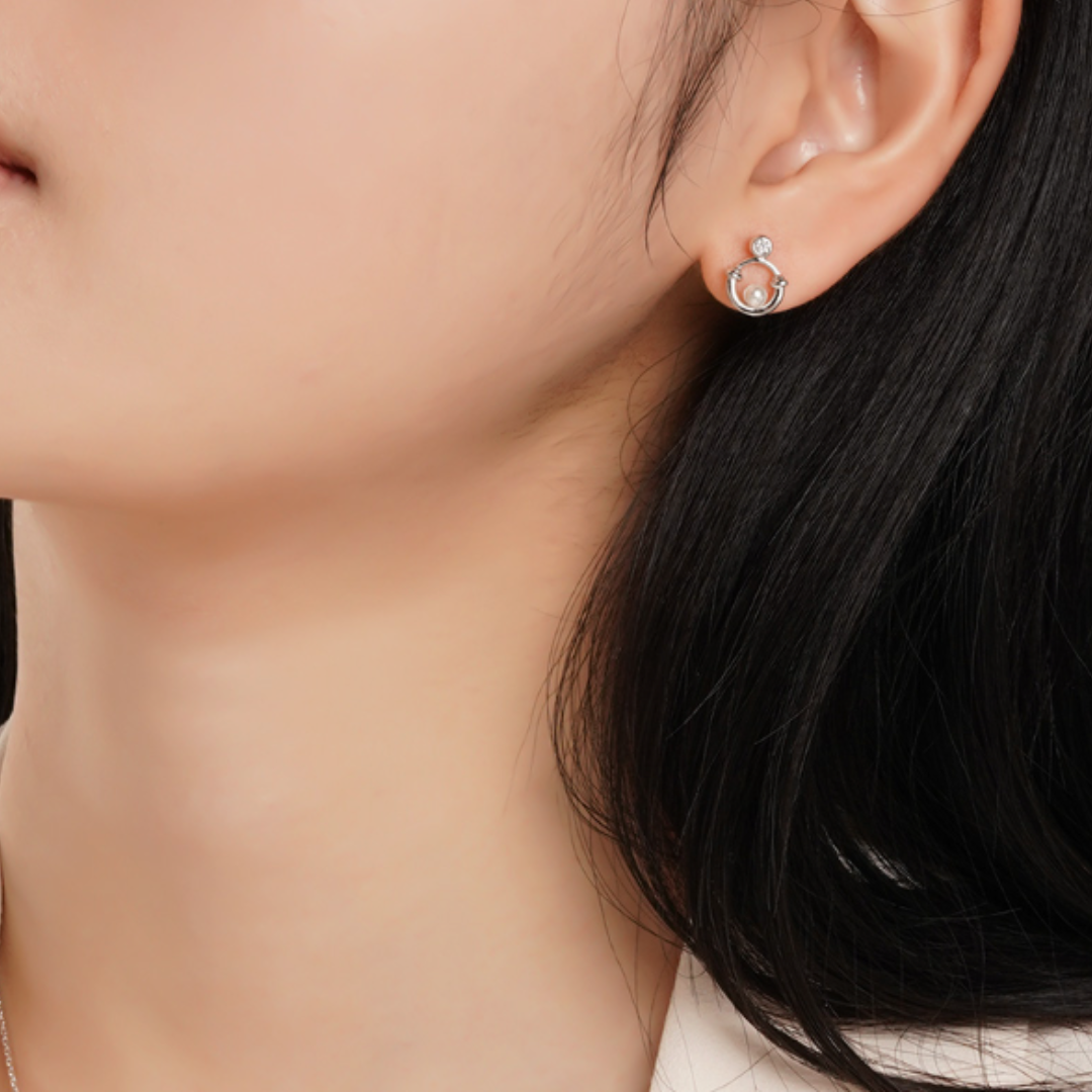 OST Puremond Lucky Horseshoe Gem Pearl Earrings